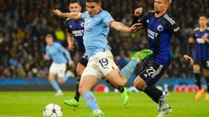 Julián Álvarez anotó para el City y Di María fue figura en la Juventus por Champions