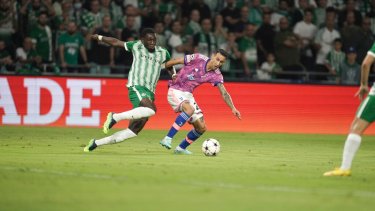 Di María no pudo completar el primer tiempo en el partido de la Juventus. (AP Photo/Ariel Schalit)