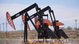 Cuáles fueron las empresas que impulsaron la producción de petróleo al récord en 13 años