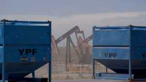 YPF logró una colocación de deuda por US$ 300 millones en el mercado local de capitales