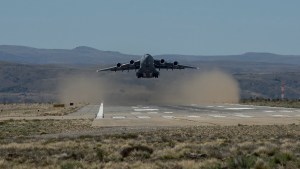 Se develó el misterio del avión de Emiratos Árabes que ya despegó de Bariloche