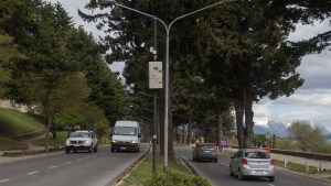 Bariloche quiere recaudar un 152% más con las multas y pone el foco en los radares