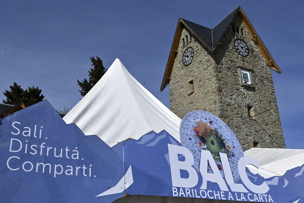 Mañana se inaugura la feria de la novena edición del Bariloche a la Carta. Foto: Chino Leiva