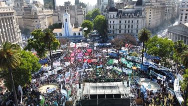 Los militantes peronistas se reunieron en la Plaza de Mayo.