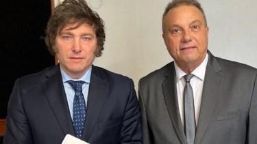 Javier Milei será candidato a Presidente por La libertad Avanza y Carlos Eguía candidato a gobernador. (gentileza)