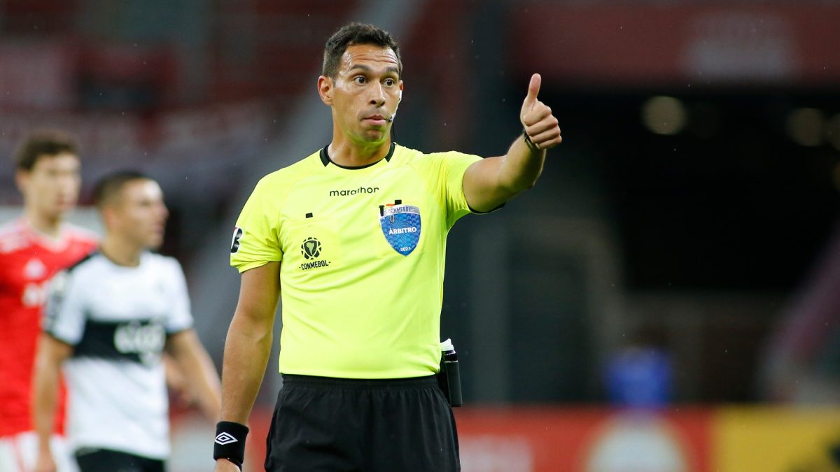 Facundo Tello será uno de los árbitros argentinos en Qatar 2022.