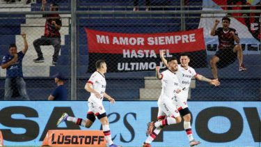 Patronato dio el batacazo y sacó a Boca por penales.
