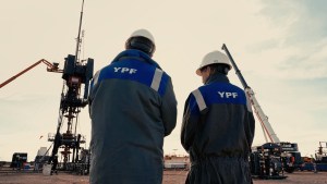 Un hito: YPF y AESA perforaron el pad de pozos más largos de toda Vaca Muerta
