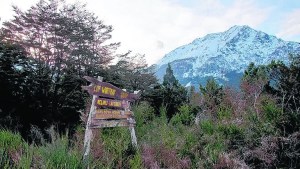 Mapuches de Villa Mascardi se oponen a que el gobierno nacional les entregue tierras a la comunidad Lafken Winkul Mapu