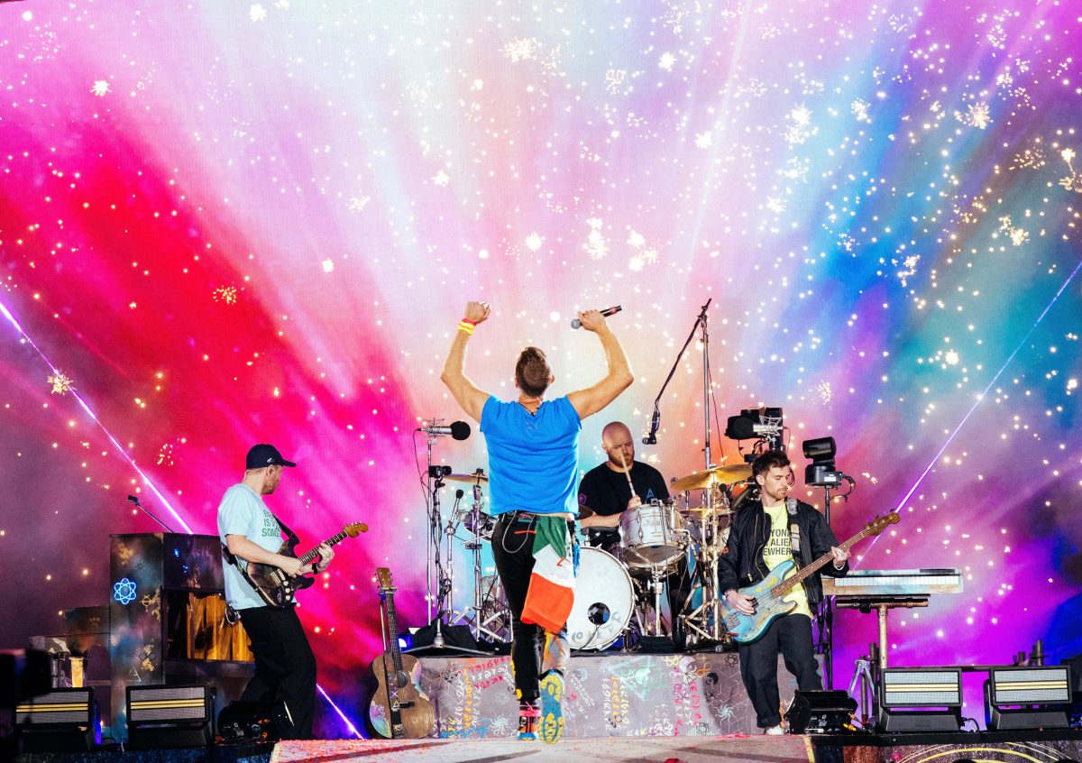 Coldplay mantiene una especial relación con los fans locales que se inició en su primera visita de 2007 en el Teatro Gran Rex.