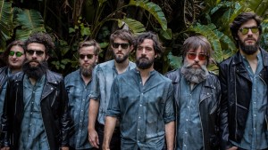 Los Tabaleros tienen todo listo para revolucionar Neuquén y Bariloche con su punk folklórico