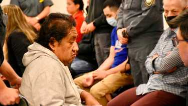 Monsalve, junto a los otros imputados en la primera audiencia del segundo juicio,. (Matías Subat)