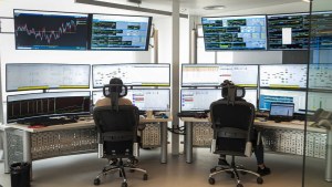 Cómo  funciona la torre de control de YPF para Vaca Muerta