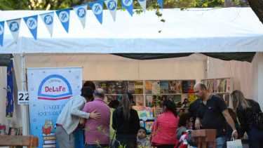 La guía completa de actividades de la Feria del Libro de Roca para este fin de semana