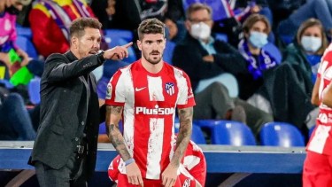 La relación entre Simeone y De Paul se habría roto por las actitudes del volante de la selección.