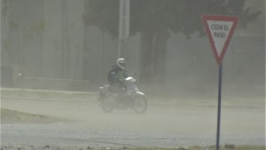 Lanzan alerta amarillo por vientos en Neuquén y Río Negro, y por lluvias en la Cordillera