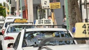 Taxista chocó a una moto en Cipolletti: un video fue clave para condenar al chofer