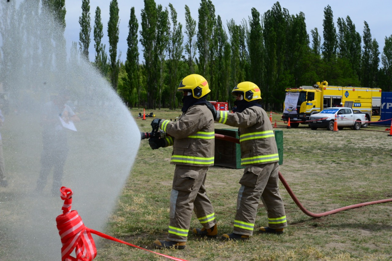 Participaron más de 180 brigadistas y bomberos voluntarios. Foto: gentileza. 