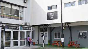 El Club Cipolletti “gambeteó” una quiebra gracias al colegio privado