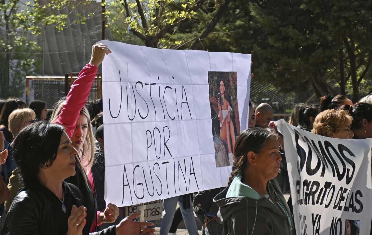 El femicidio de Agustina, la estudiante de Cipolletti, fue uno de los que ocurrió en 2022. (Foto archivo Florencia Salto).-