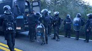 Conflicto Villa Mascardi: cuatro mapuches procesados tienen orden de detención