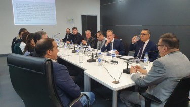 En Cipolletti, se reunió  la comisión interpoderes.  (gentileza) 