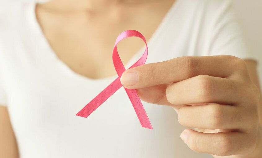 Octubre Rosa, el mes de la concientización y sensibilización del cáncer de mama. Foto: archivo