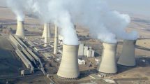 Imagen de Sudáfrica e Indonesia recibirán mil millones de dólares para cerrar plantas a carbón