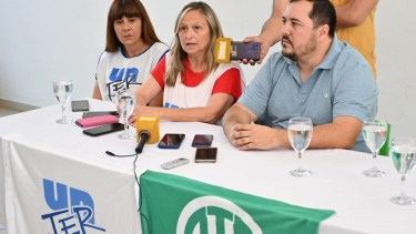 Schieroni y Vicente encabezaron la conferencia de prensa en Viedma. Foto: Marcelo Ochoa.