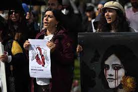 Luchas feministas en Irán: mirando más allá del&nbsp;pañuelo