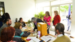 Con dos listas a nivel local, afiliados a Unter votan en Regina