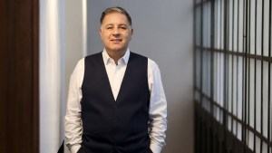 La nueva dirigencia de Independiente quiere como técnico a Quinteros o Almeyda