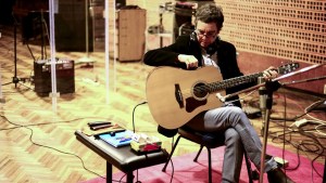 El uruguayo Fernando Cabrera regresa con una gira que lo llevará de la cordillera al Alto Valle