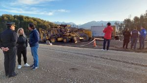 Ataque incendiario en Villa La Angostura: dos demorados y había folletos de la RAM