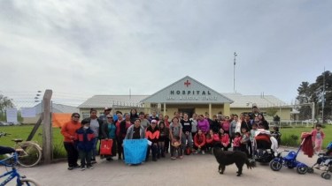 Reclamo en el hospital “Dra. Alicia Cruz” de San Patricio del Chañar: Gentileza Chañar Digital