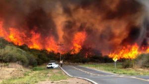 Incendios en Córdoba: evacuaron vecinos de Traslasierra y hay otros focos activos