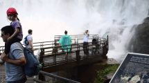 Imagen de Quién era el hombre que cayó a las Cataratas del Iguazú y murió