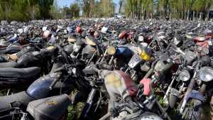 Masivo secuestro de motos y autos en el oeste de Neuquén