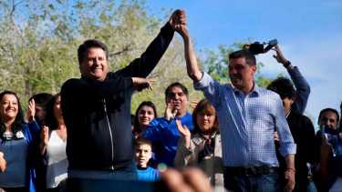 El intendente y el candidato en el acto de presentación de listas, la semana pasada. Foto: Matías Subat.
