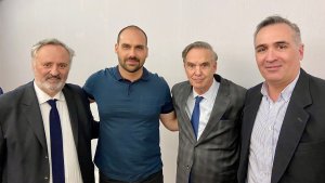 Dirigentes del PRO y libertarios cenaron con Eduardo Bolsonaro en Puerto Madero