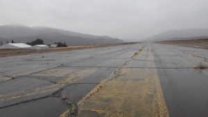 En menos de un mes renovarán la pista del aeropuerto de Chos Malal