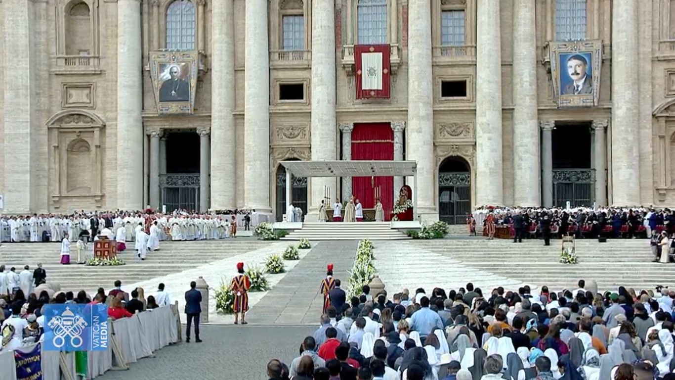 La ceremonia fue encabezada por el Papa Francisco. Foto: Imágen de la TV,