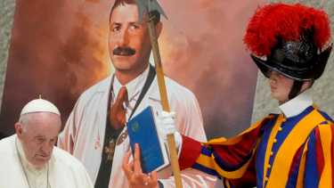 Don Zatti, elogio de la enfermería