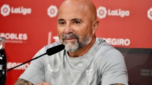 Sampaoli habló de la lesión del Huevo Acuña, a menos de un mes del Mundial