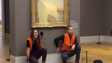 Sopa de tomate y puré de papas contra obras de arte: ¿es un mensaje efectivo?