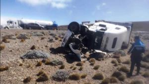 Un vuelco detrás de otro a causa del fuerte viento en Santa Cruz