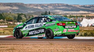 Castellano ganó y logró el primer título en su campaña