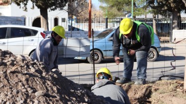 El mejoramiento de la infraestructura urbana avanza a buen ritmo en Catriel.
