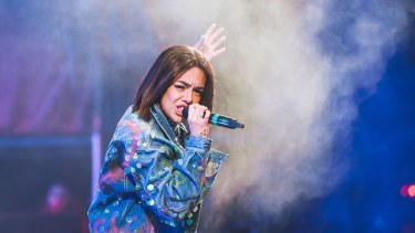 Angela Leiva se presentará el viernes a la medianoche en el estadio municipal de Ramos Mexia.