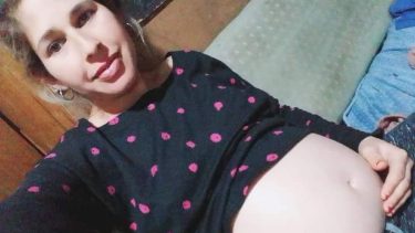 Murió el bebé de Romina Juarez, la joven que falleció tras dar a luz en Cinco Saltos. (Facebook).-